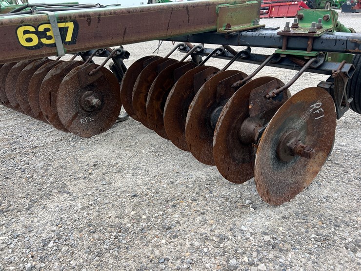 john-deere-637-image-4