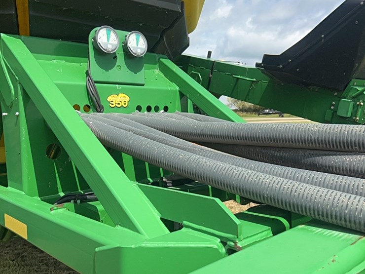 john-deere-1890-image-196