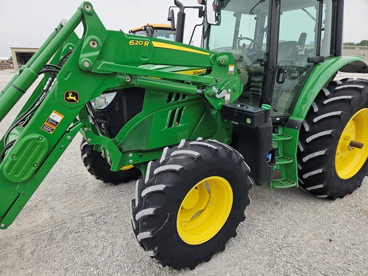 2017-john-deere-6130m-image-22