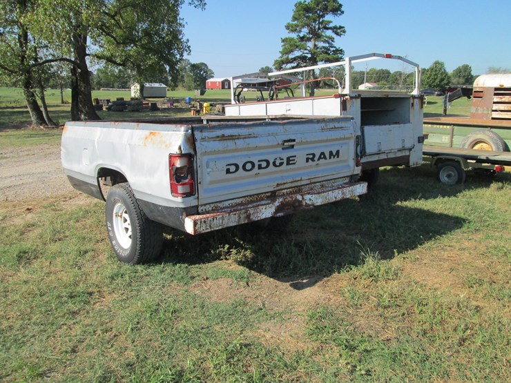 #29548-•-homemade-8'-s/a-steel-truck-bed-trailer-image-4