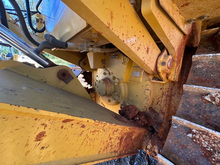 caterpillar-d5-lgp-image-34