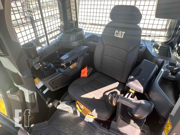 2021-caterpillar-d5-lgp-image-19