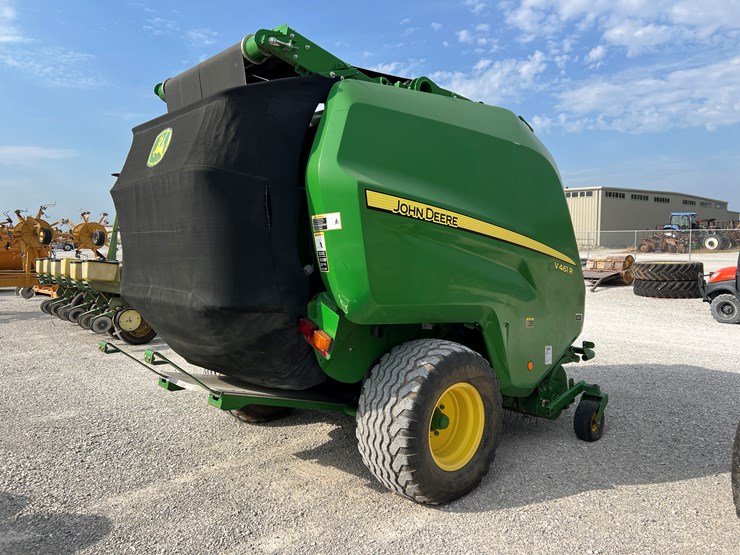 2018-john-deere-v461r-image-8