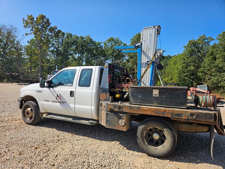 2006-ford-f350-image-8