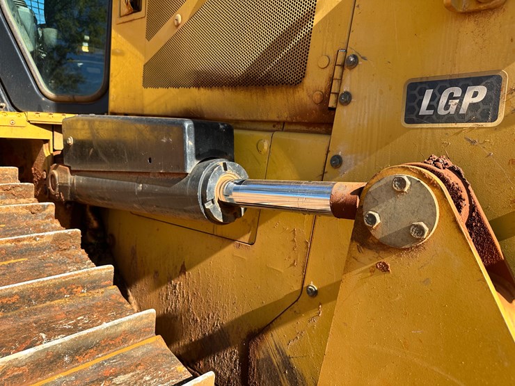 caterpillar-d5-lgp-image-20