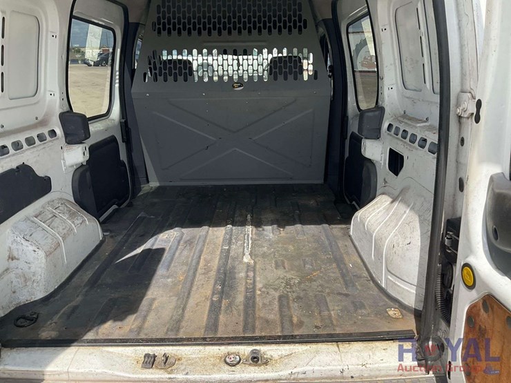 2012-ford-transit-connect-image-24