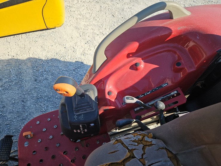 case-ih-d40-image-9