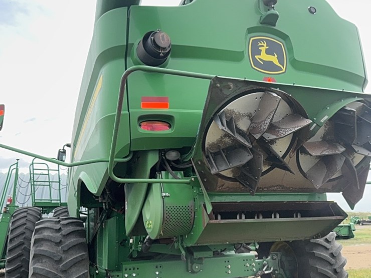2013-john-deere-s690-image-31