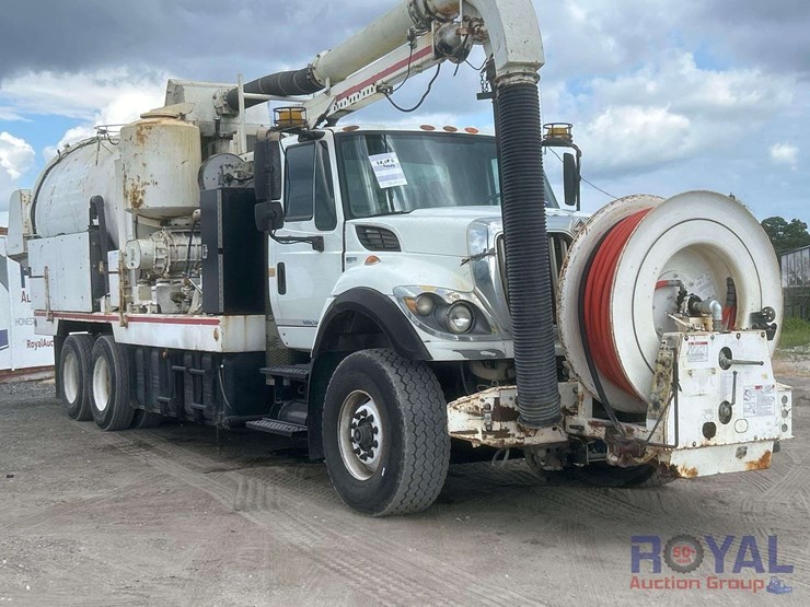 2012-international-workstar-7400-image-2