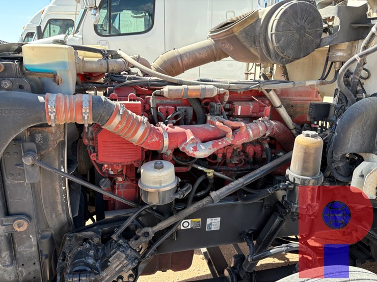 2008-peterbilt-386-image-11