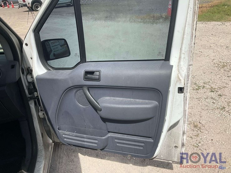 2012-ford-transit-connect-image-19