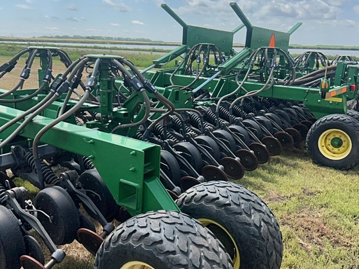 john-deere-1890-image-64
