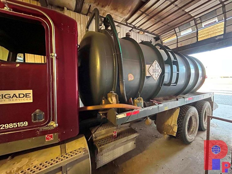 2000-kenworth-w900-image-3