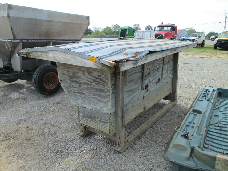 #29544-•-8'x2'-feed-trough-image-1