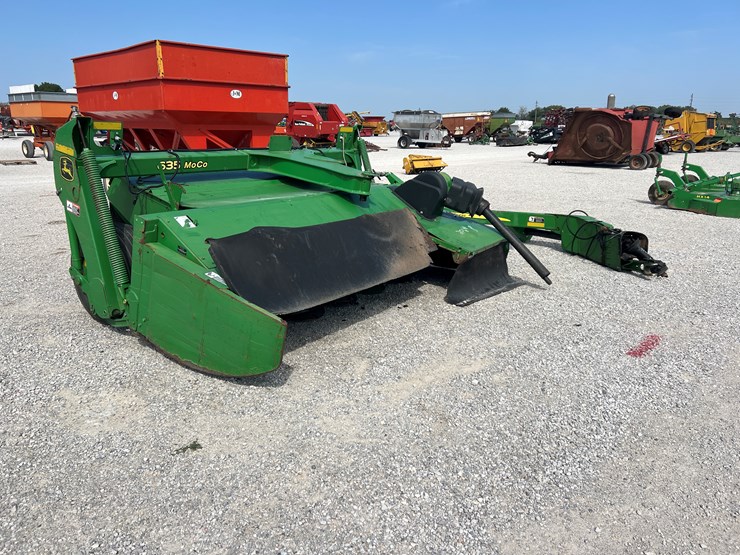 2015-john-deere-635-image-11