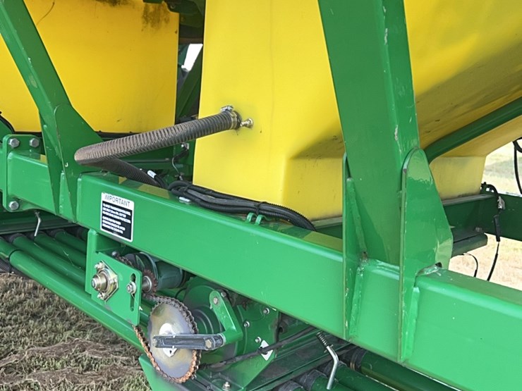 john-deere-1890-image-180