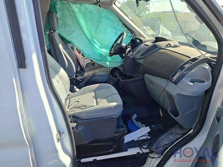 2018-ford-transit-image-12