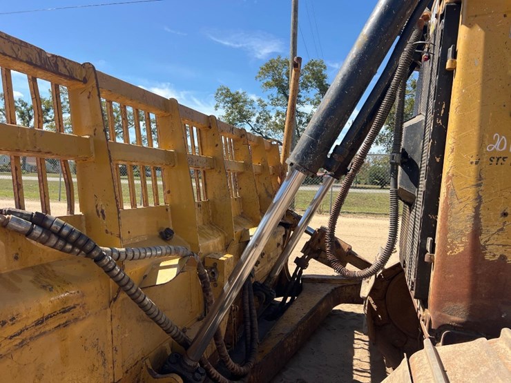 2018-caterpillar-d6t-lgp-image-12