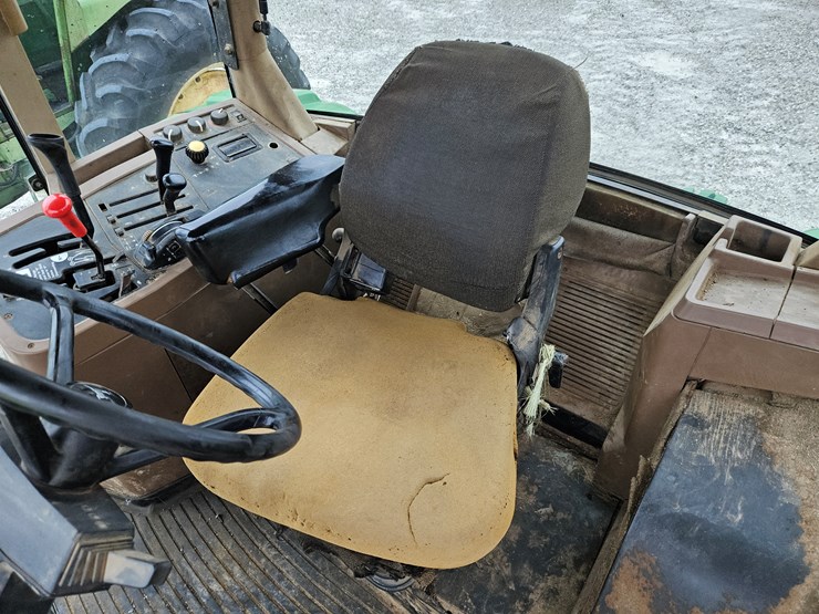 1996-john-deere-7400-image-6