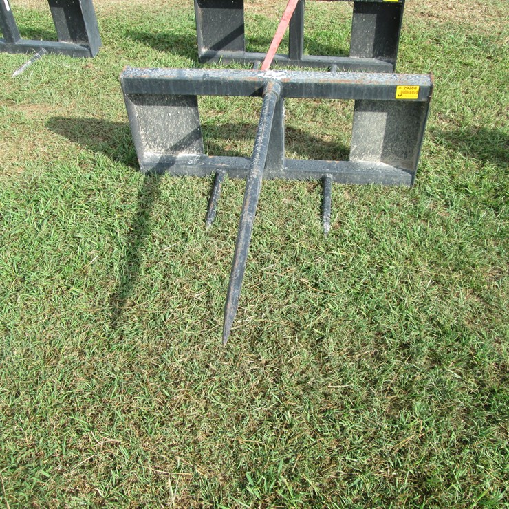 #29288 • Bad Boy Skid Steer Hay Fork