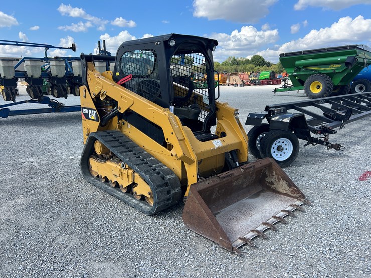 caterpillar-259d-image-1