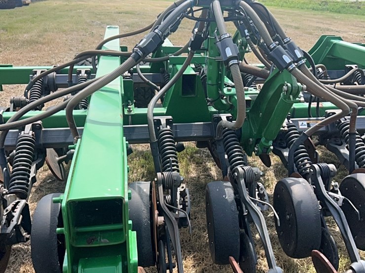 john-deere-1890-image-69