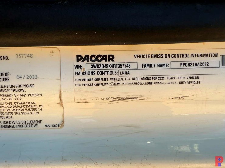 2024-kenworth-t880-image-10