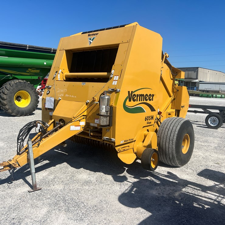 VERMEER 605M