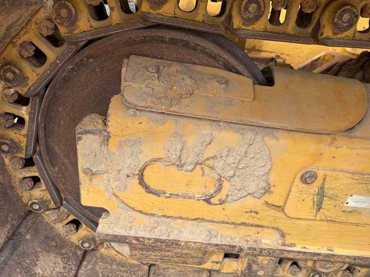2016-caterpillar-d3k2-lgp-image-12