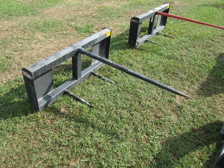 #29290-•-bad-boy-skid-steer-hay-fork-bbfh810200008-image-2