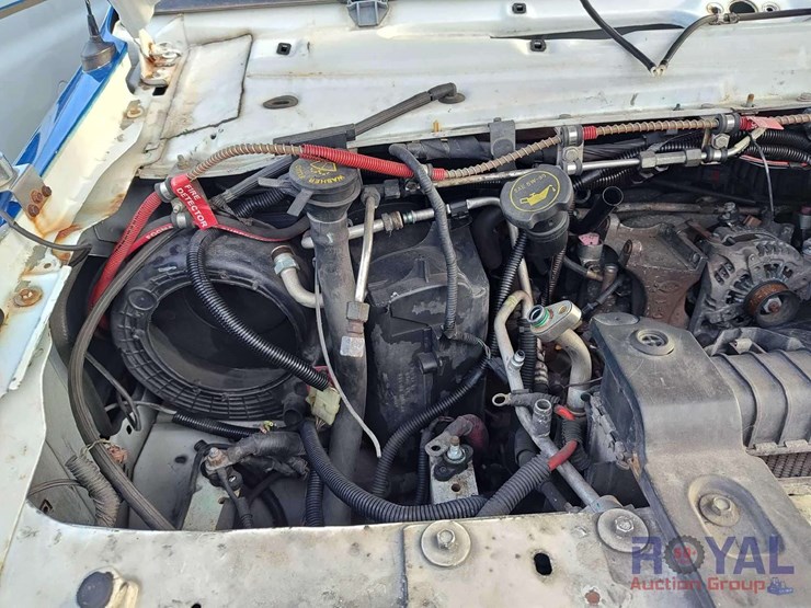 2016-ford-e450-image-16
