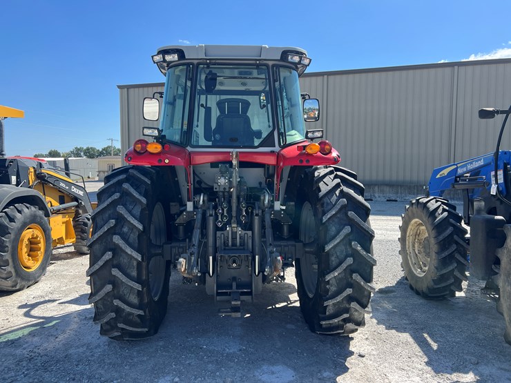 2023-massey-ferguson-7s.155-image-8