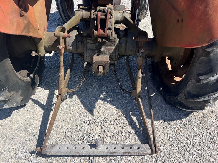 massey-ferguson-130-image-6
