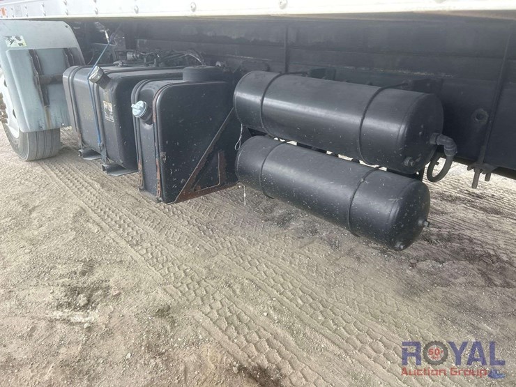 2016-kenworth-k270-image-8