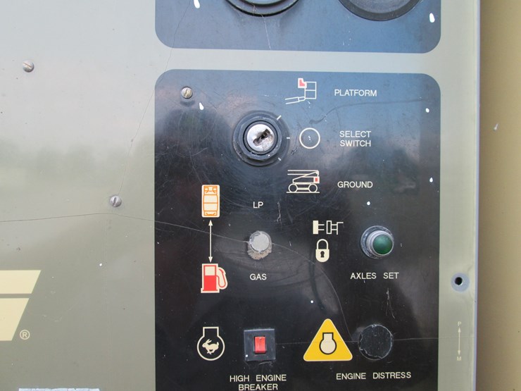 2000-jlg-120sxj-image-56