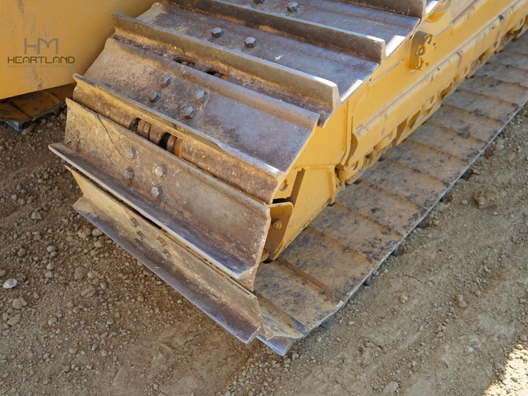 2007-caterpillar-d6n-lgp-image-65