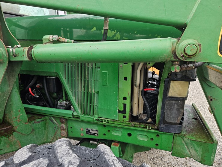 john-deere-6310-image-22