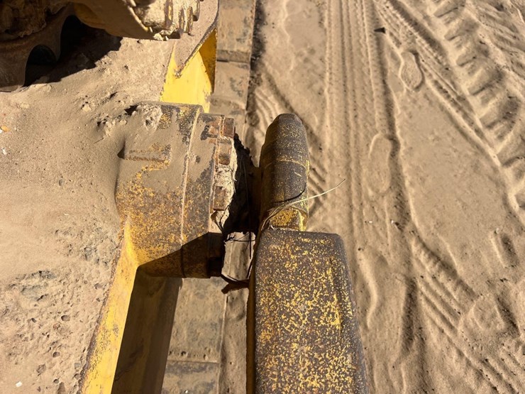 1986-caterpillar-d6h-image-11