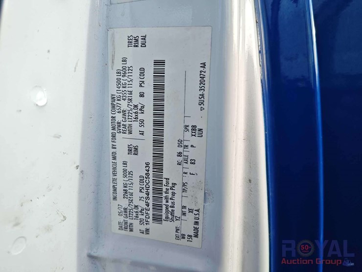 2017-ford-e450-image-5