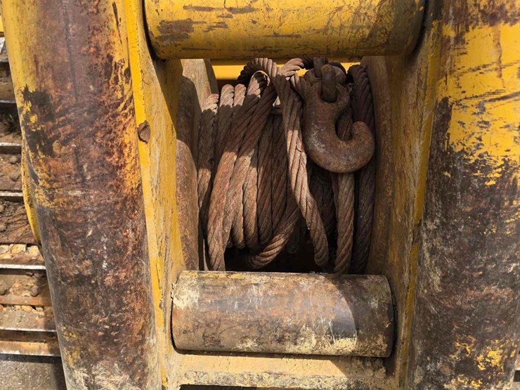 caterpillar-d6n-xl-image-10