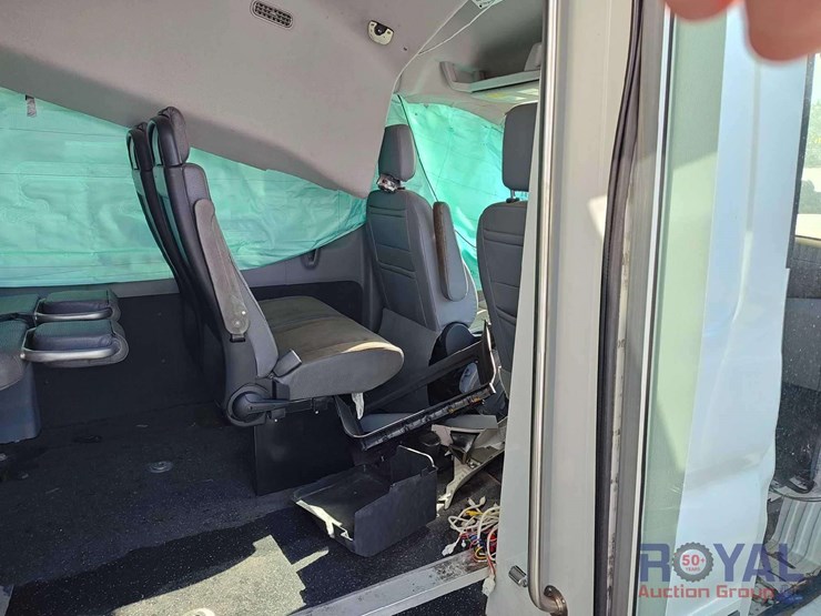 2018-ford-transit-image-11