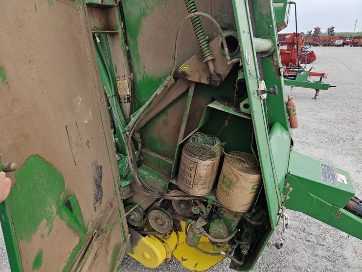 1992-john-deere-435-image-5