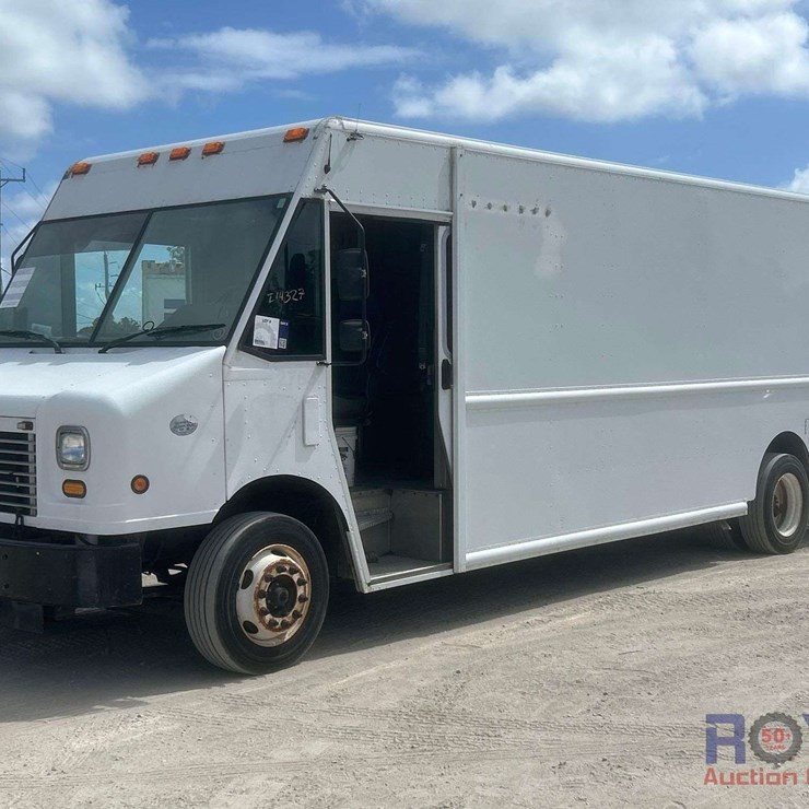 2014 FREIGHTLINER MT55
