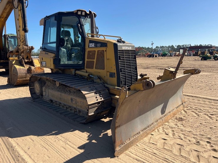 2015-caterpillar-d5k2-lgp-image-6