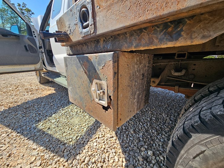2006-ford-f350-image-77