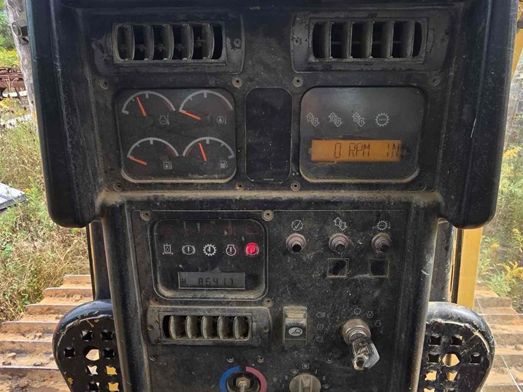 caterpillar-d6n-xl-image-20