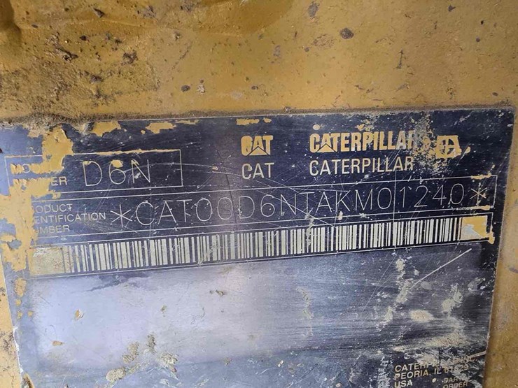 caterpillar-d6n-xl-image-22