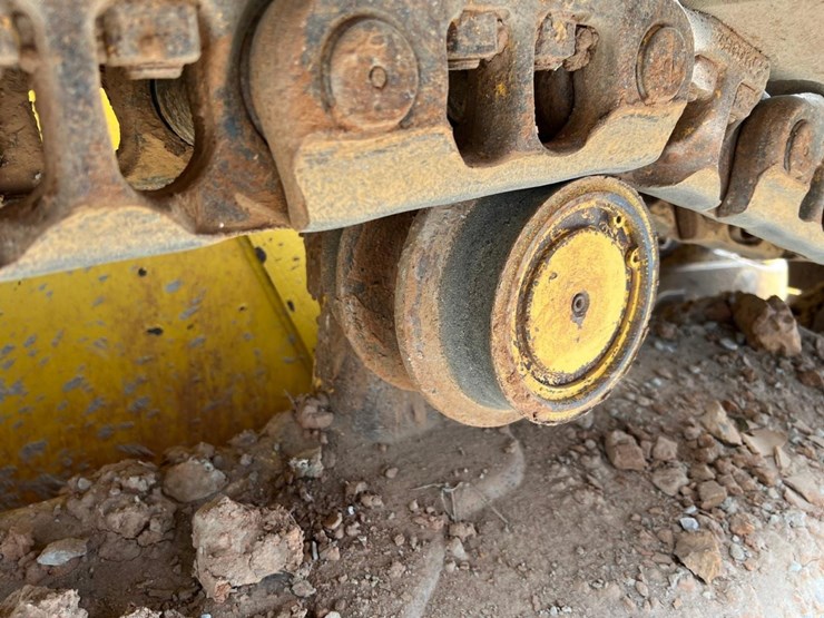 2017-komatsu-d51px-24-image-24