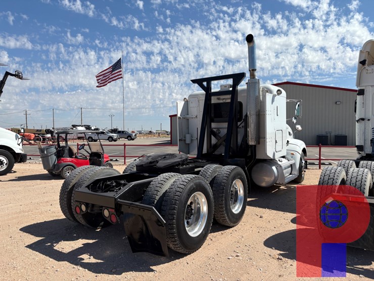 2008-peterbilt-386-image-6