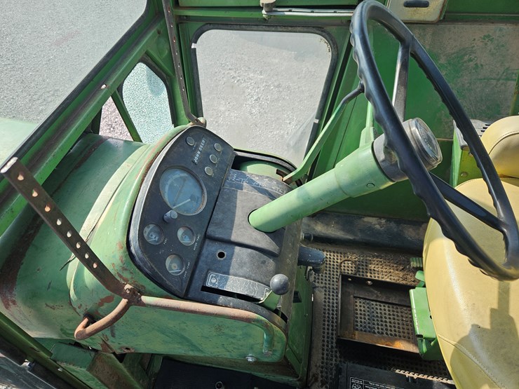 1971-john-deere-4320-image-15